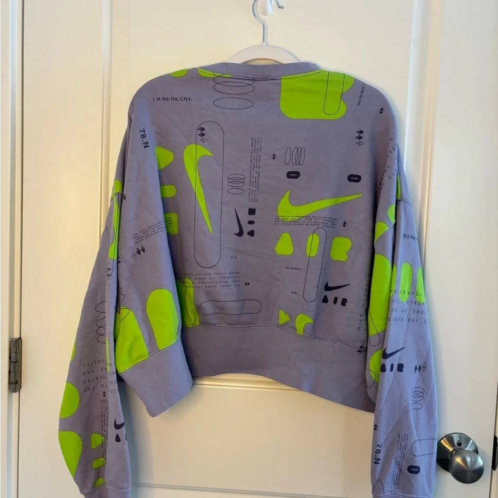 Nike Women's Sweatshirt in Purple and Green